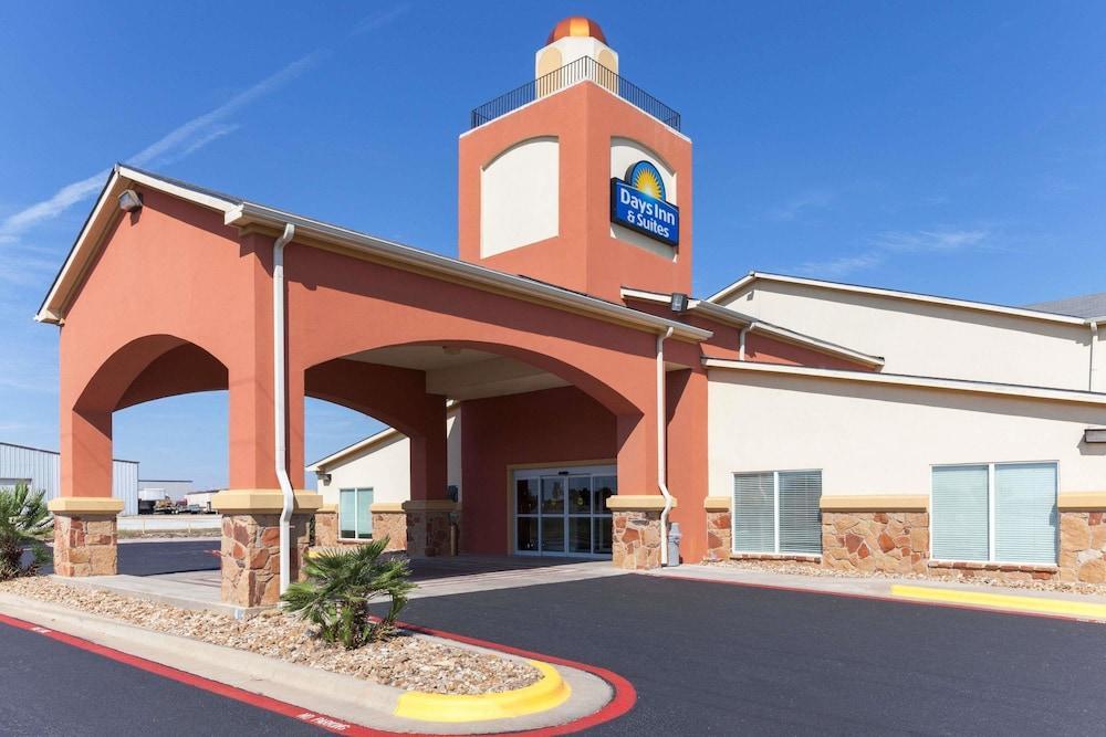 Lone Star Inn & Suites Groesbeck Extérieur photo